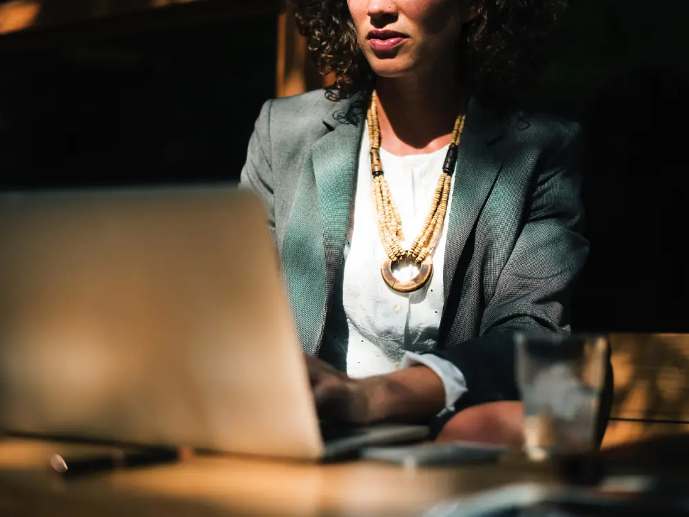 Mercado de Trabalho: Será que ainda tem espaço pra mulher 40+?