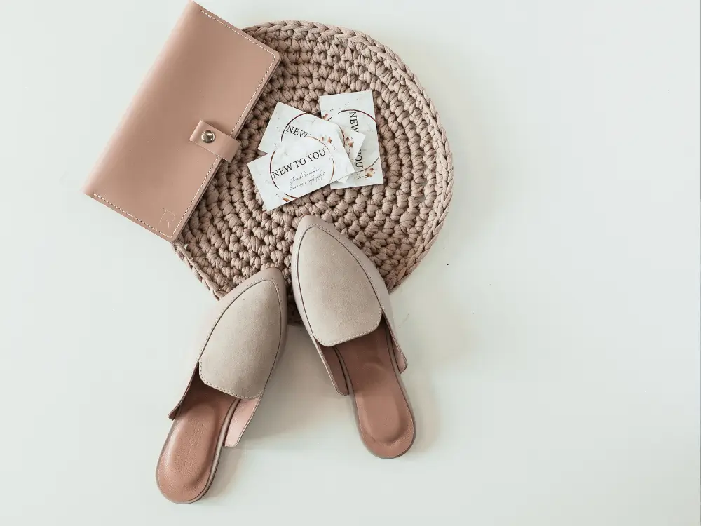 "Estilo atemporal para mulheres 40+: elegância e conforto em um look clássico"