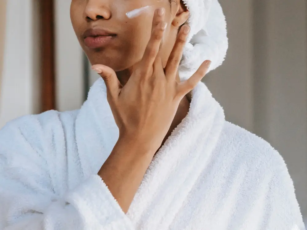 Beleza real começa com escolhas diárias: skincare inteligente aos 40+nn